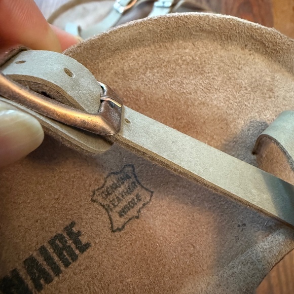 Cushionaire Luna Cork Footbed Sandal - Taupe | size 7M - Picture 5 of 7